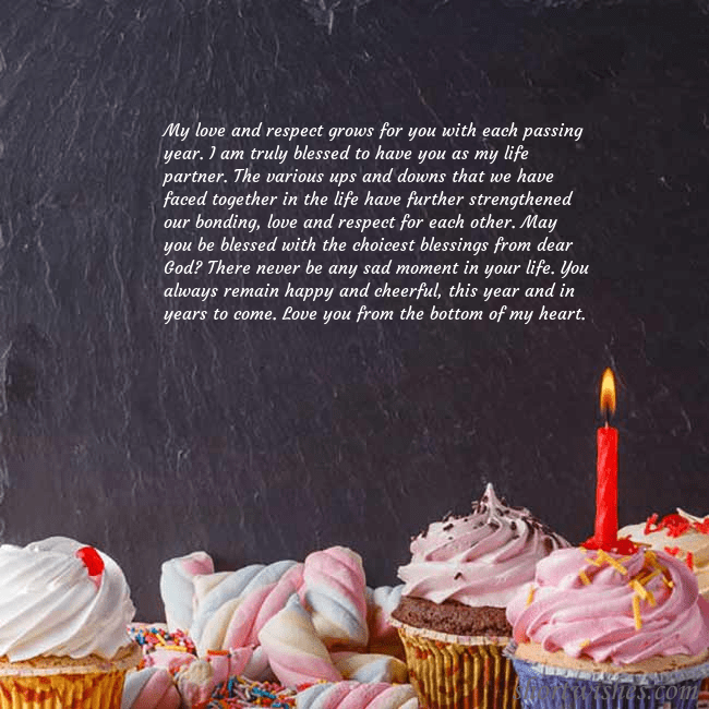 Birthday ecard with cupcakes and a candle